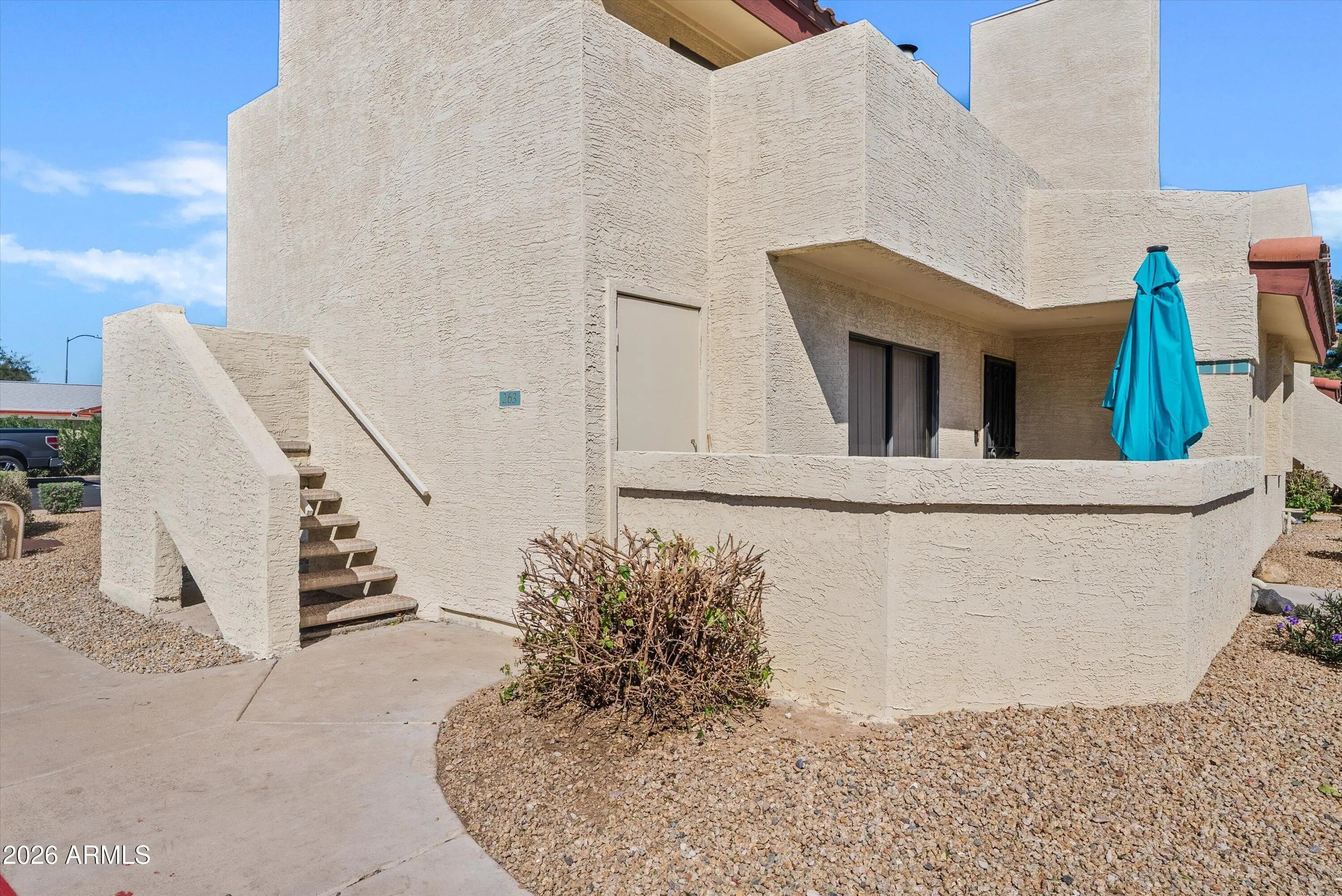 Photo of Listing #6934935