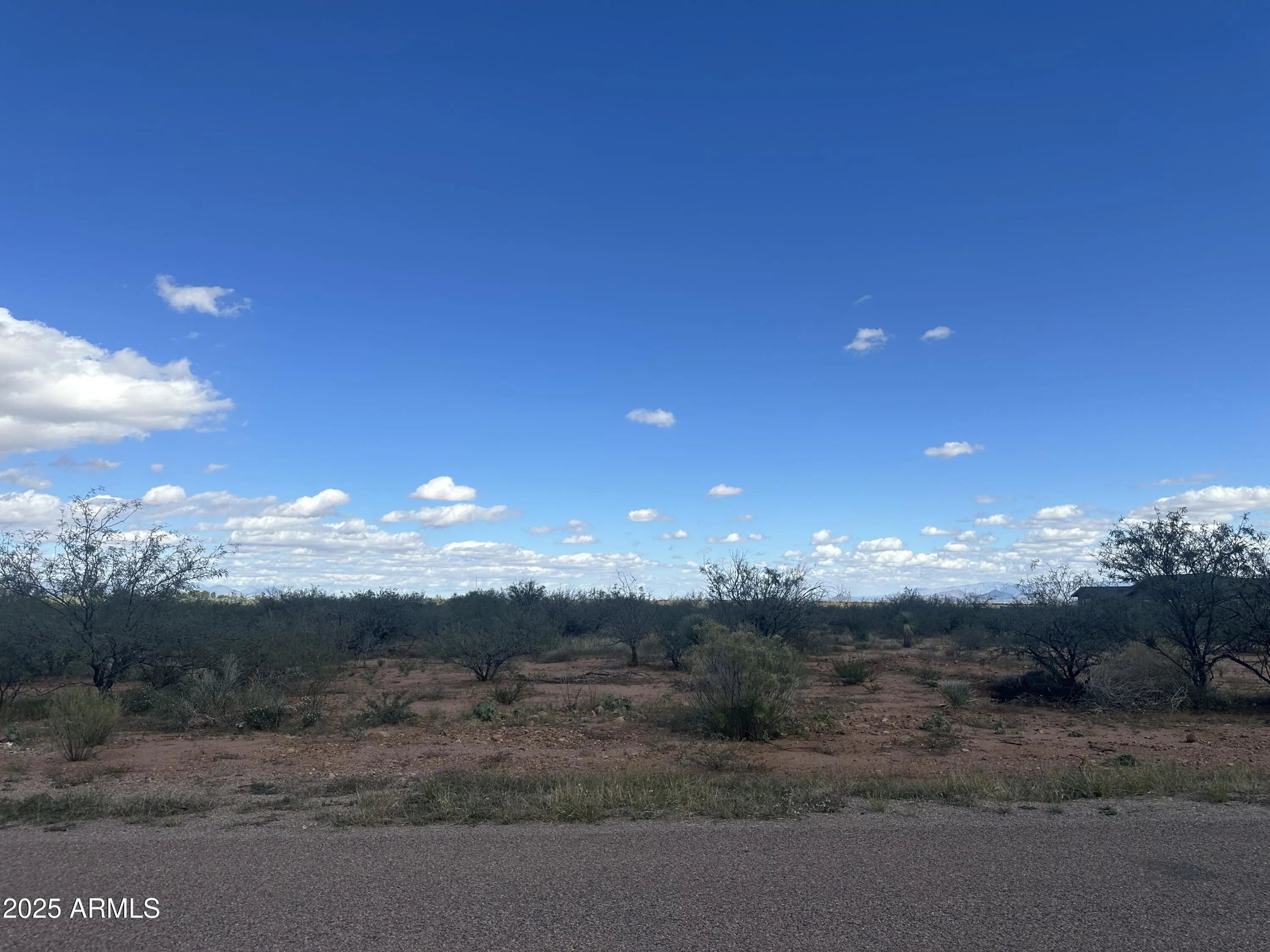 Photo of Listing #6935196