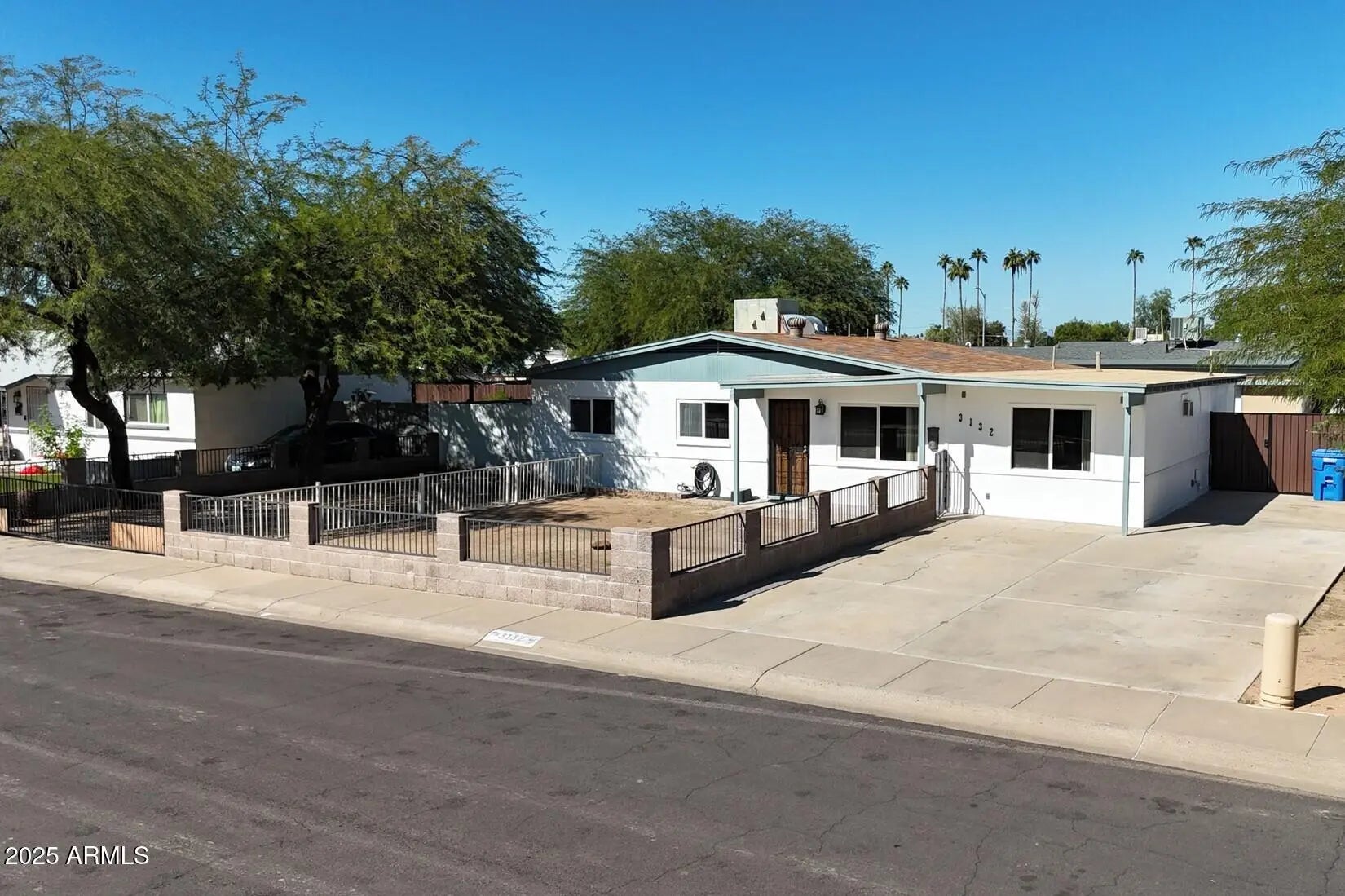 Photo of Listing #6936804