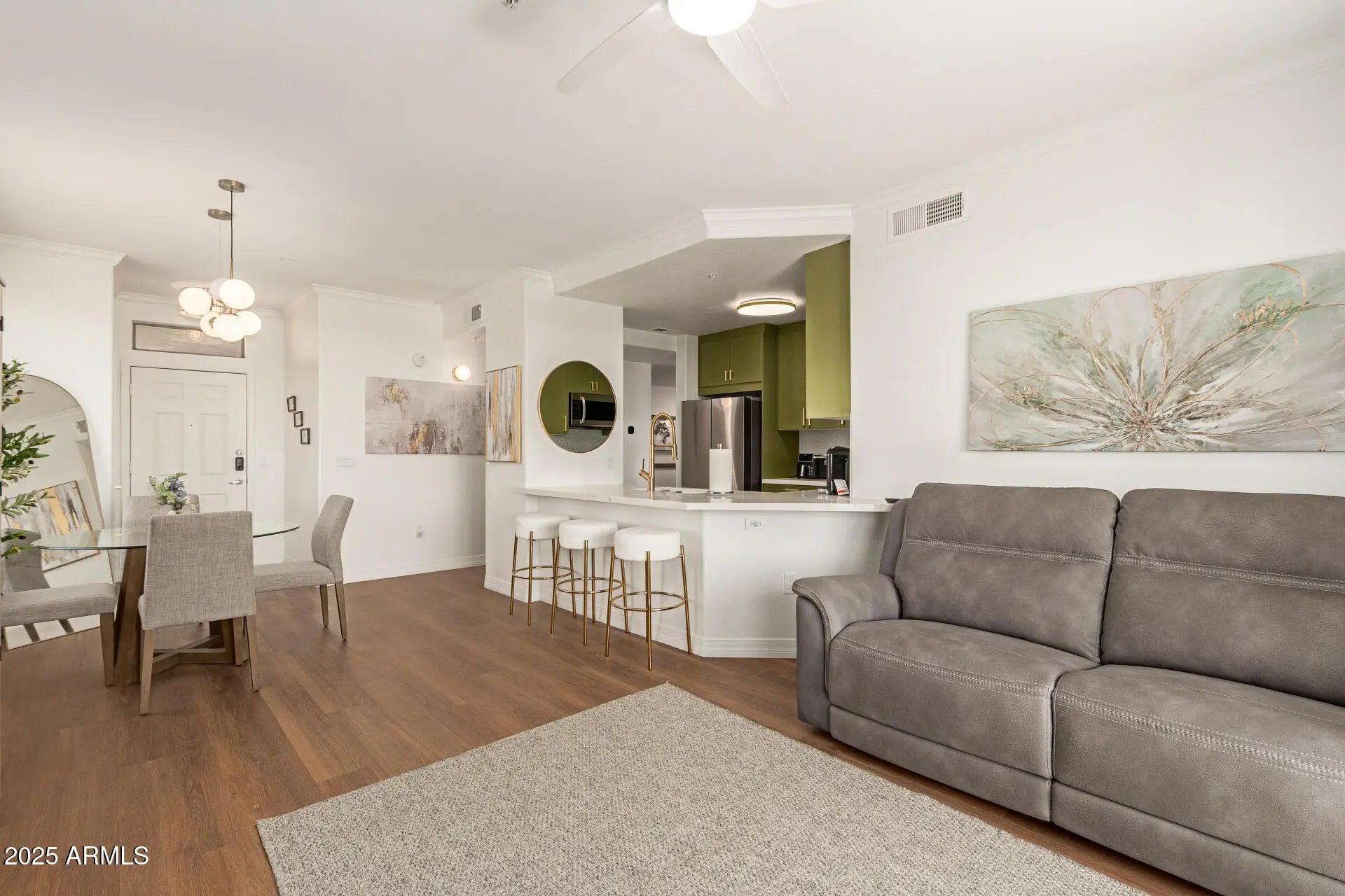 Photo of Listing #6935148