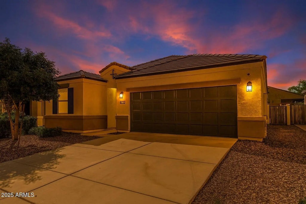 28670 N Geode Drive, San Tan Valley