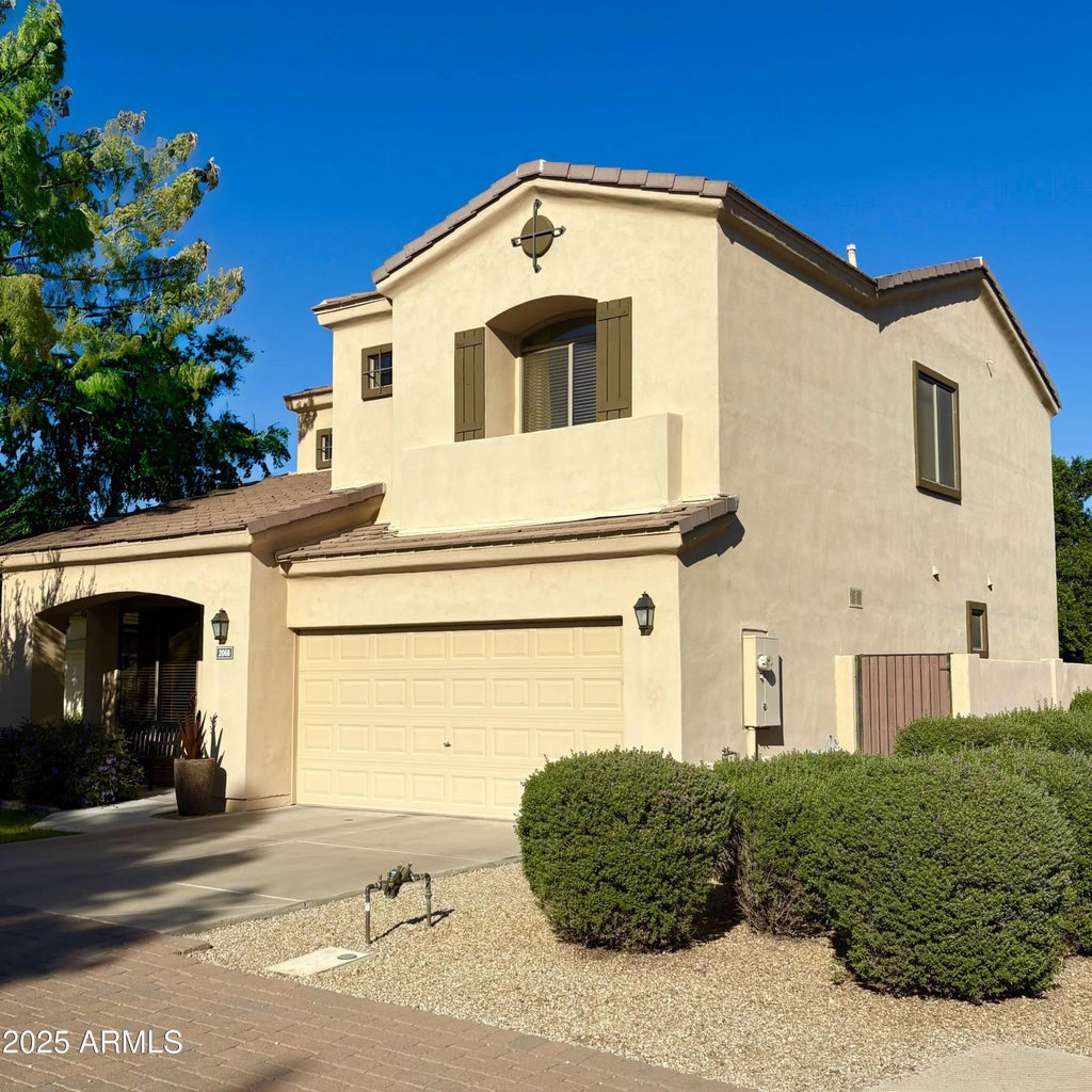 2068 W Olive Way, Chandler