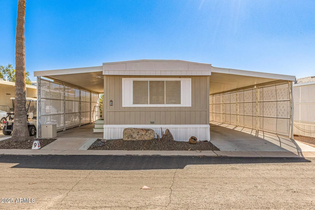 351 N Meridian Road (unit 9), Apache Junction