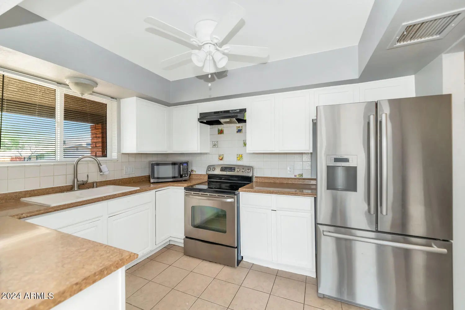 Photo of Listing #6935184