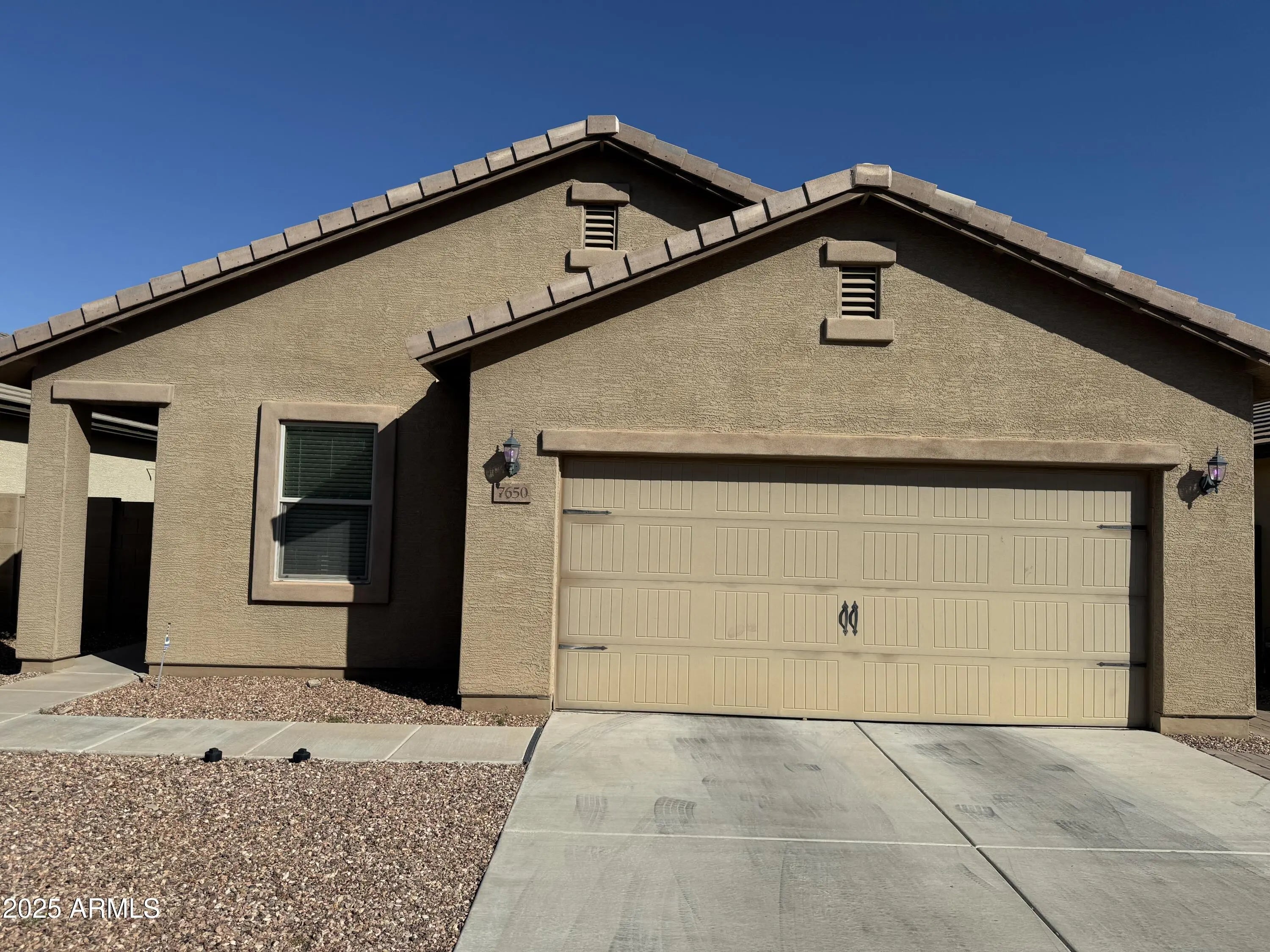 Photo of Listing #6935306