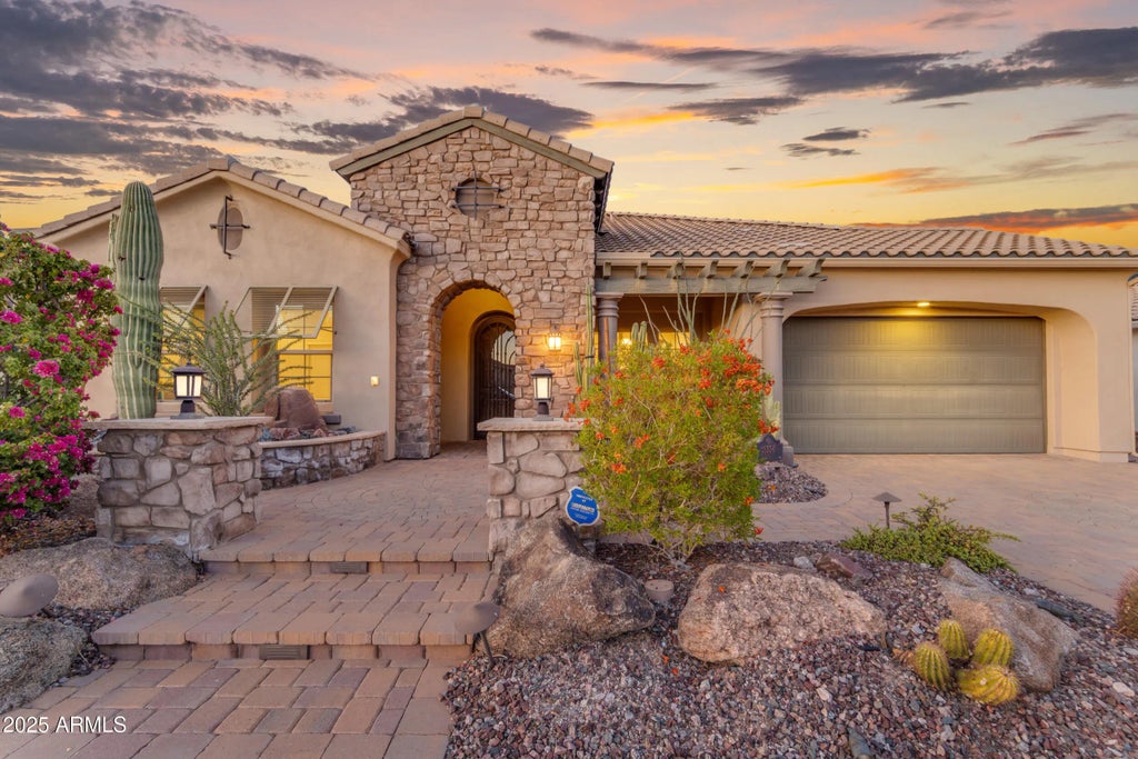 18334 W Desert Trumpet Road, Goodyear