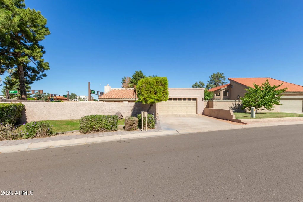 1202 E Northshore Drive, Tempe