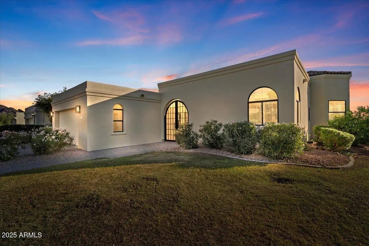 Photo of Listing #6936328