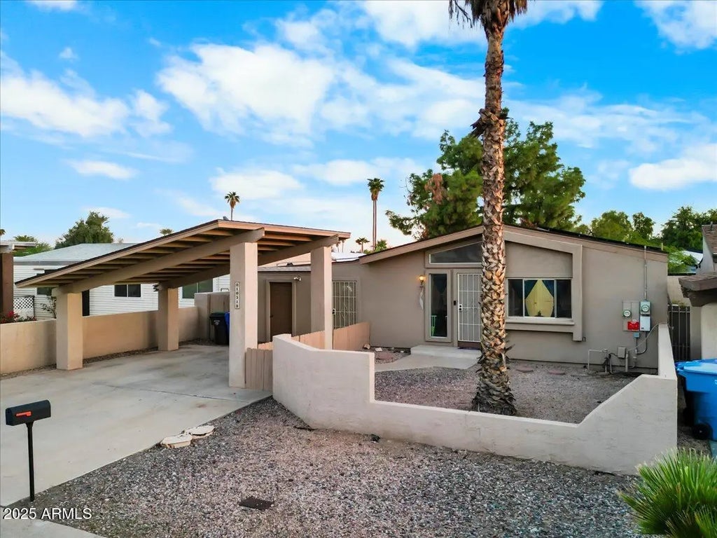 10519 W Heatherbrae Drive, Phoenix