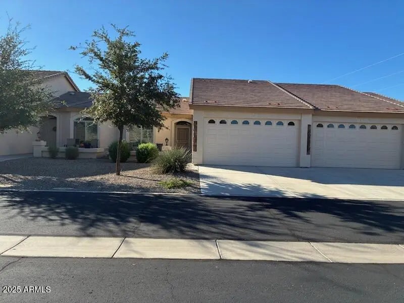 Photo of Listing #6936234