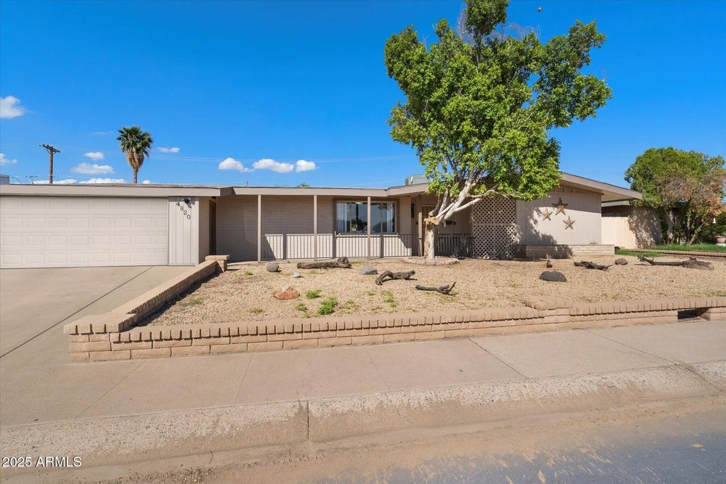 4820 N 57th Drive, Phoenix