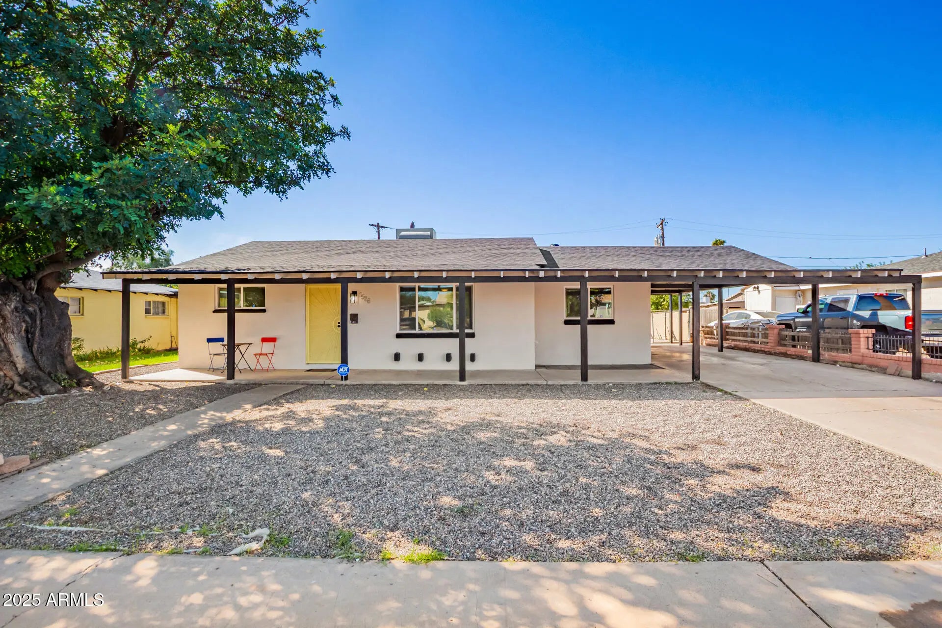 Photo of Listing #6935855