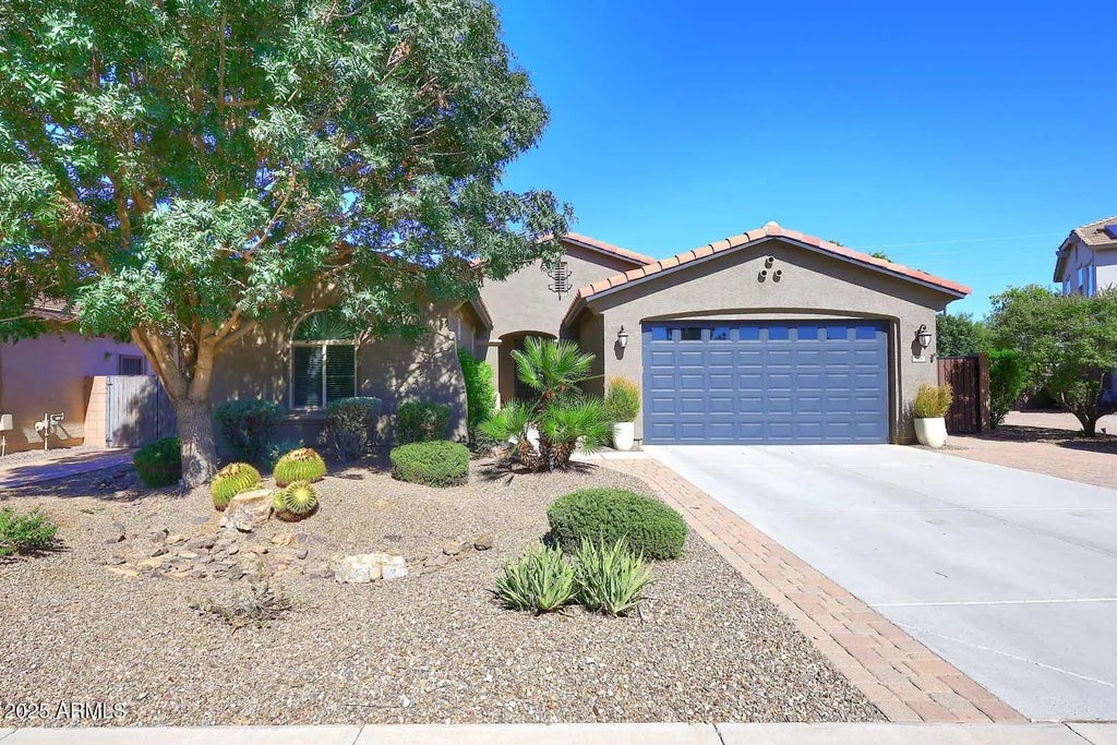 2590 E Penedes Drive, Gilbert