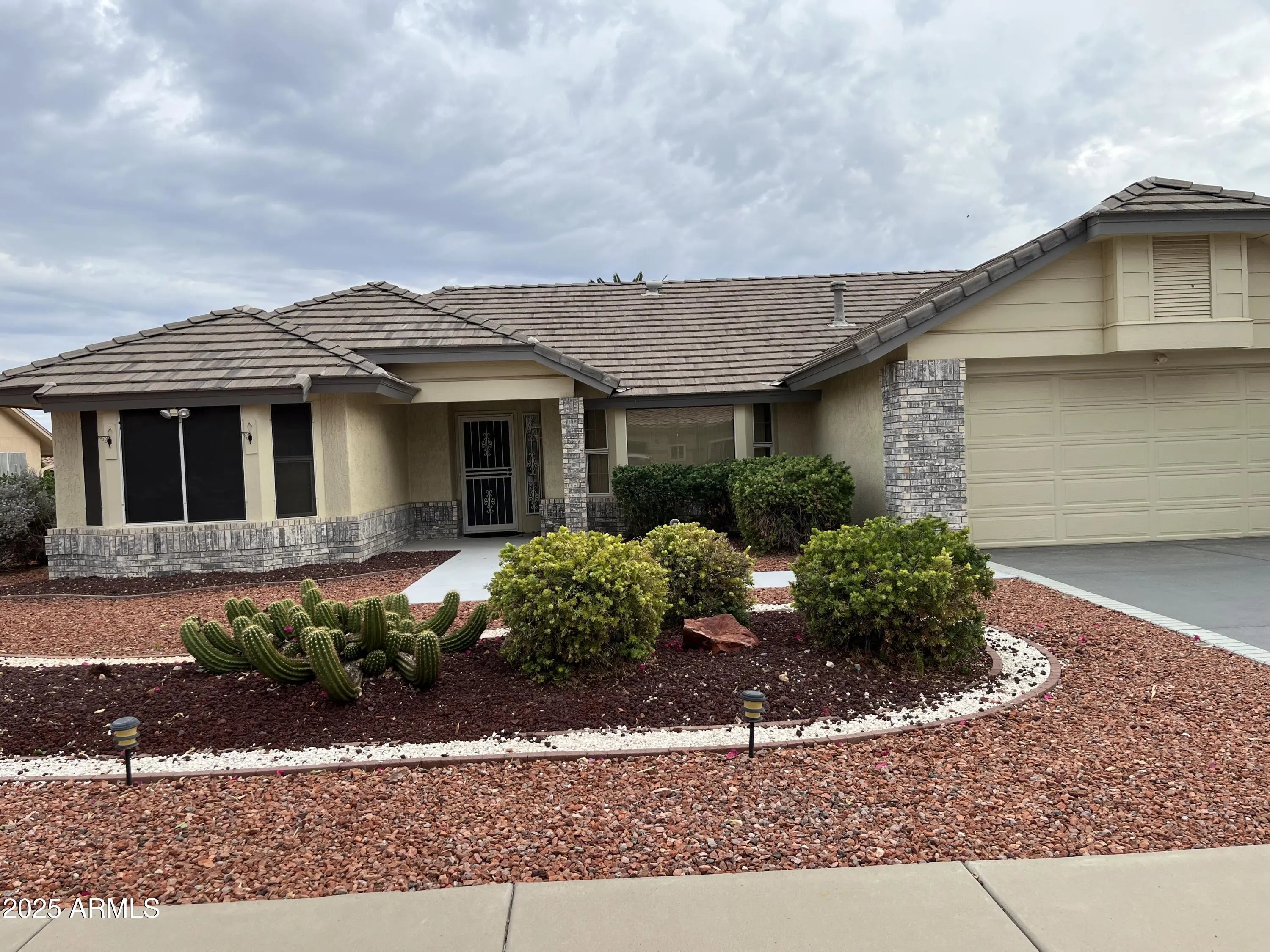 Photo of Listing #6936380