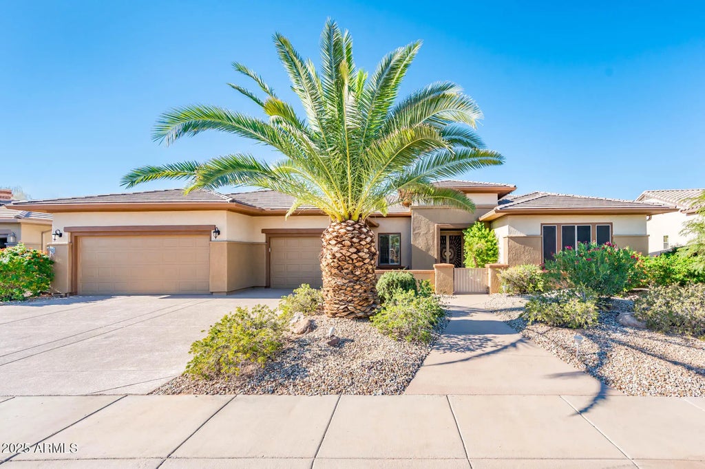 16937 W Glenbrook Lane, Surprise