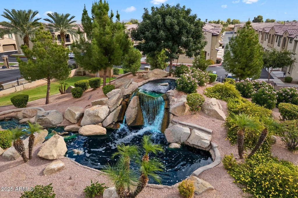 155 N Lakeview Boulevard (unit 108), Chandler