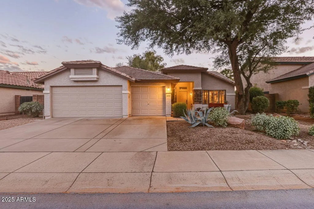 4363 E Danbury Road, Phoenix