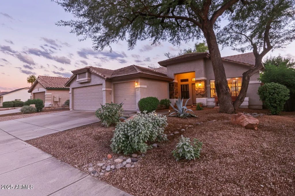 4363 E Danbury Road, Phoenix