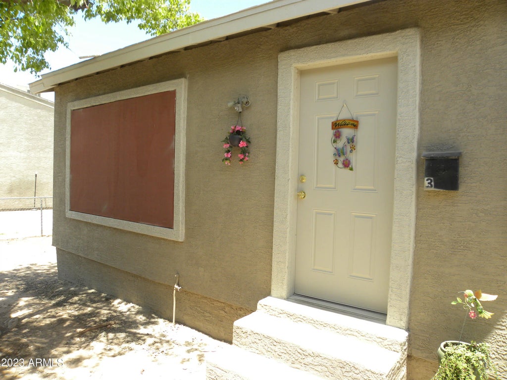 1002 N 27th Place, Phoenix