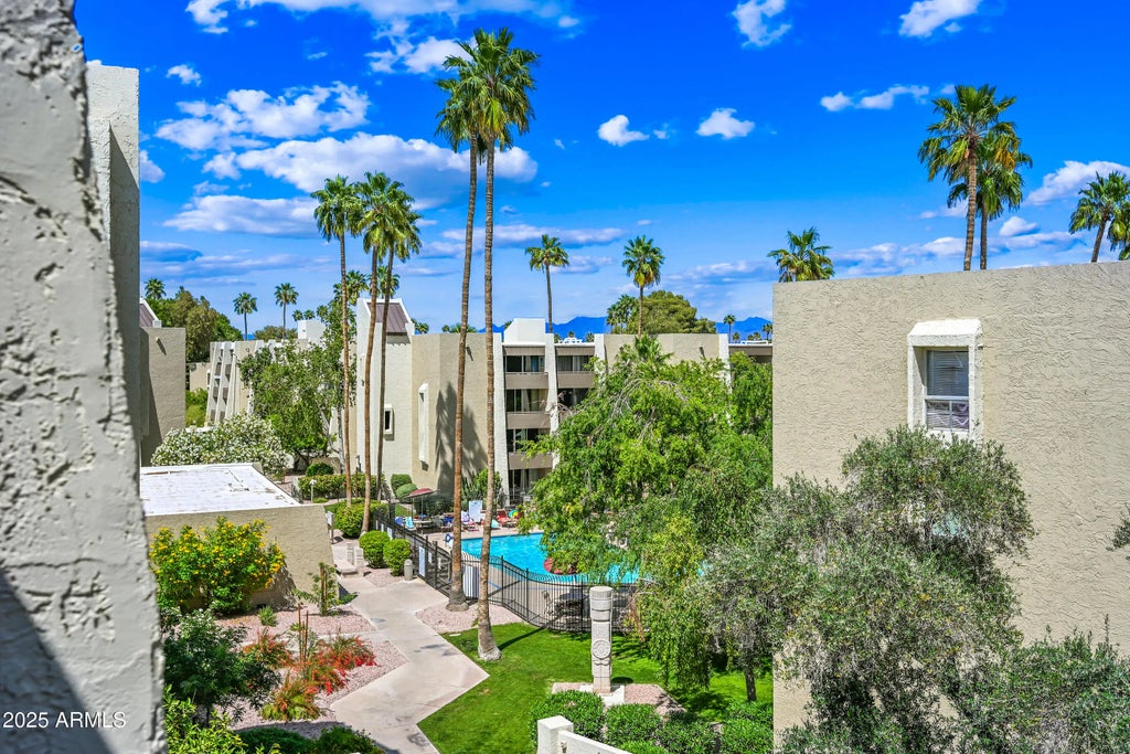 7625 E Camelback Road (unit B215), Scottsdale