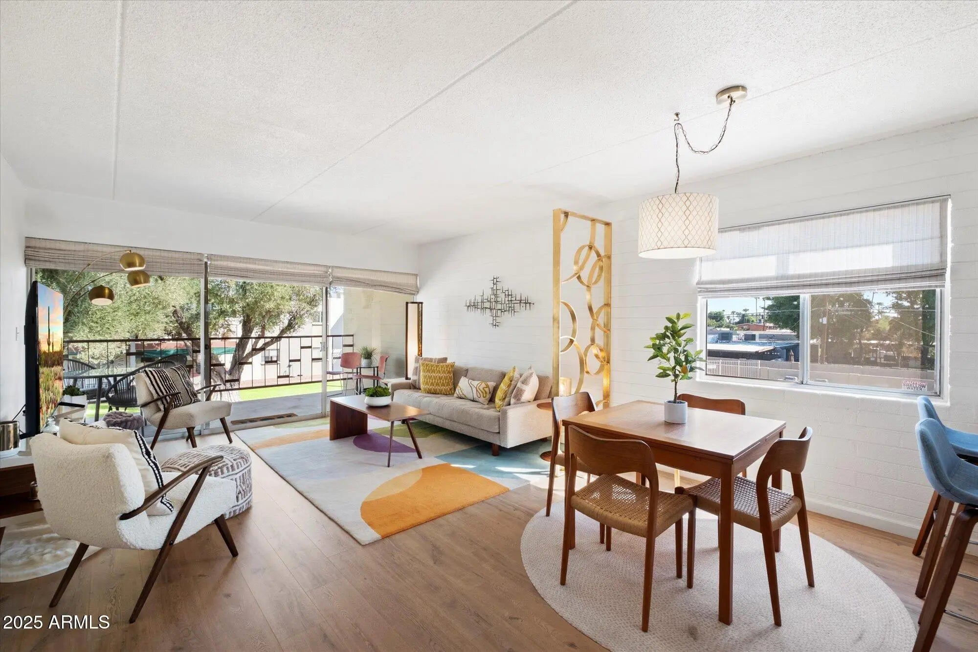 Photo of Listing #6938742