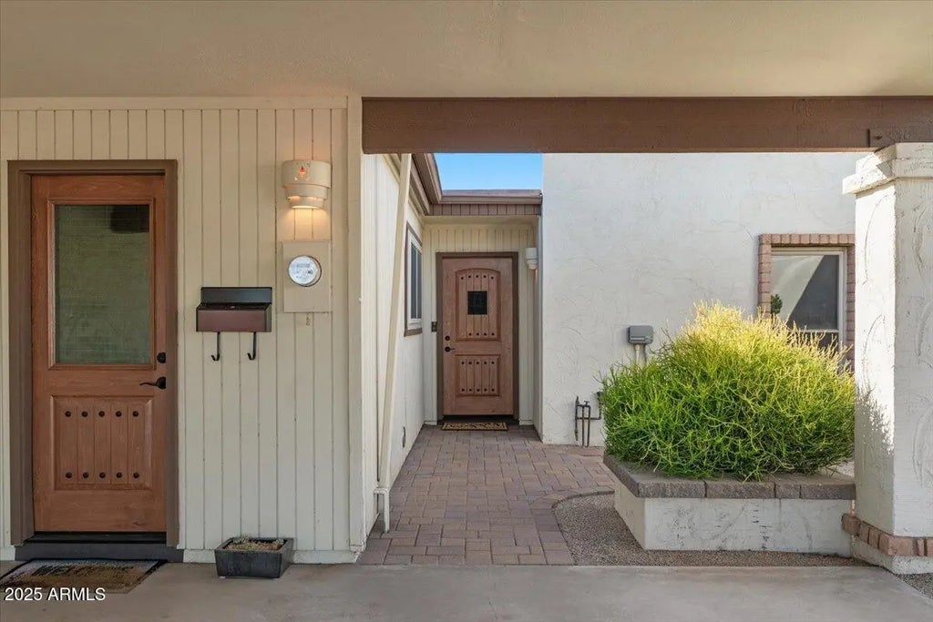 2978 S Country Club Way, Tempe