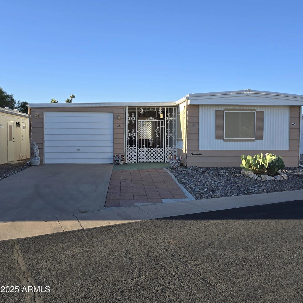 10201 N 99th Avenue (unit 66), Peoria