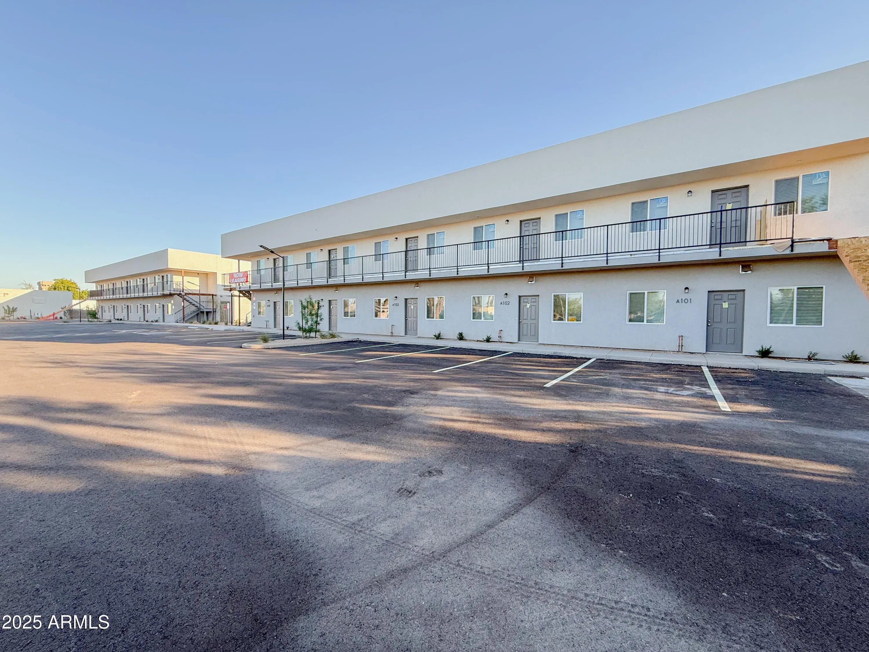 Photo of Listing #6936276