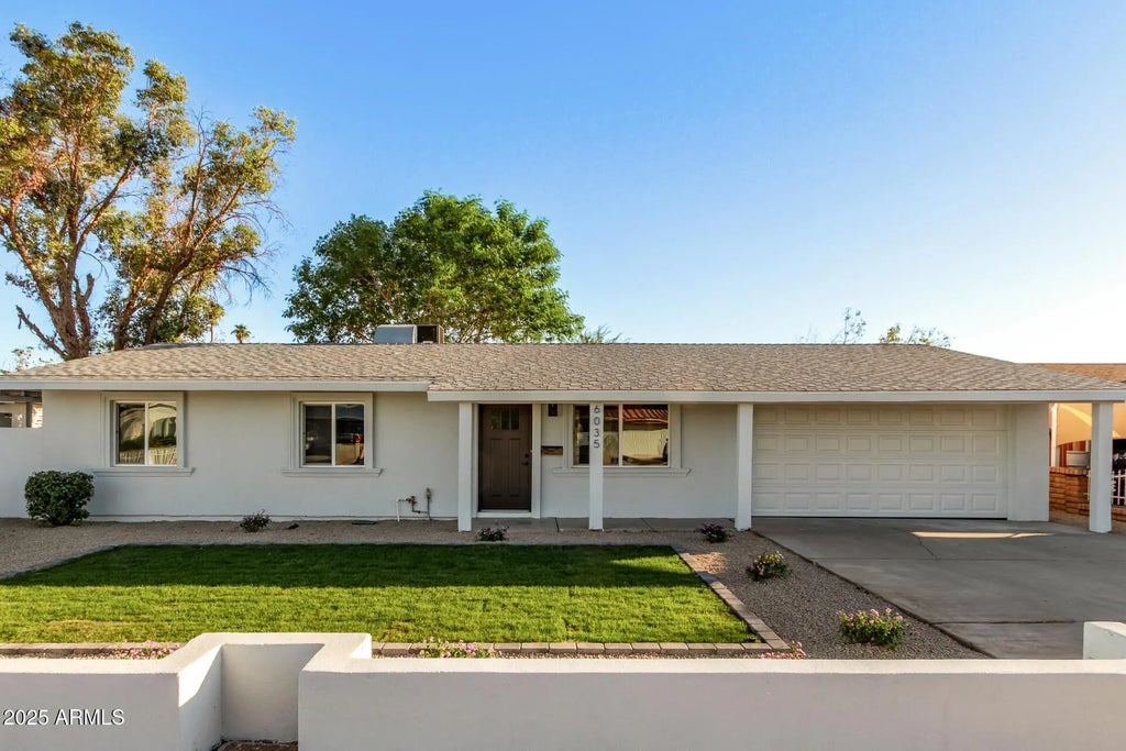 6035 W Columbus Avenue, Phoenix