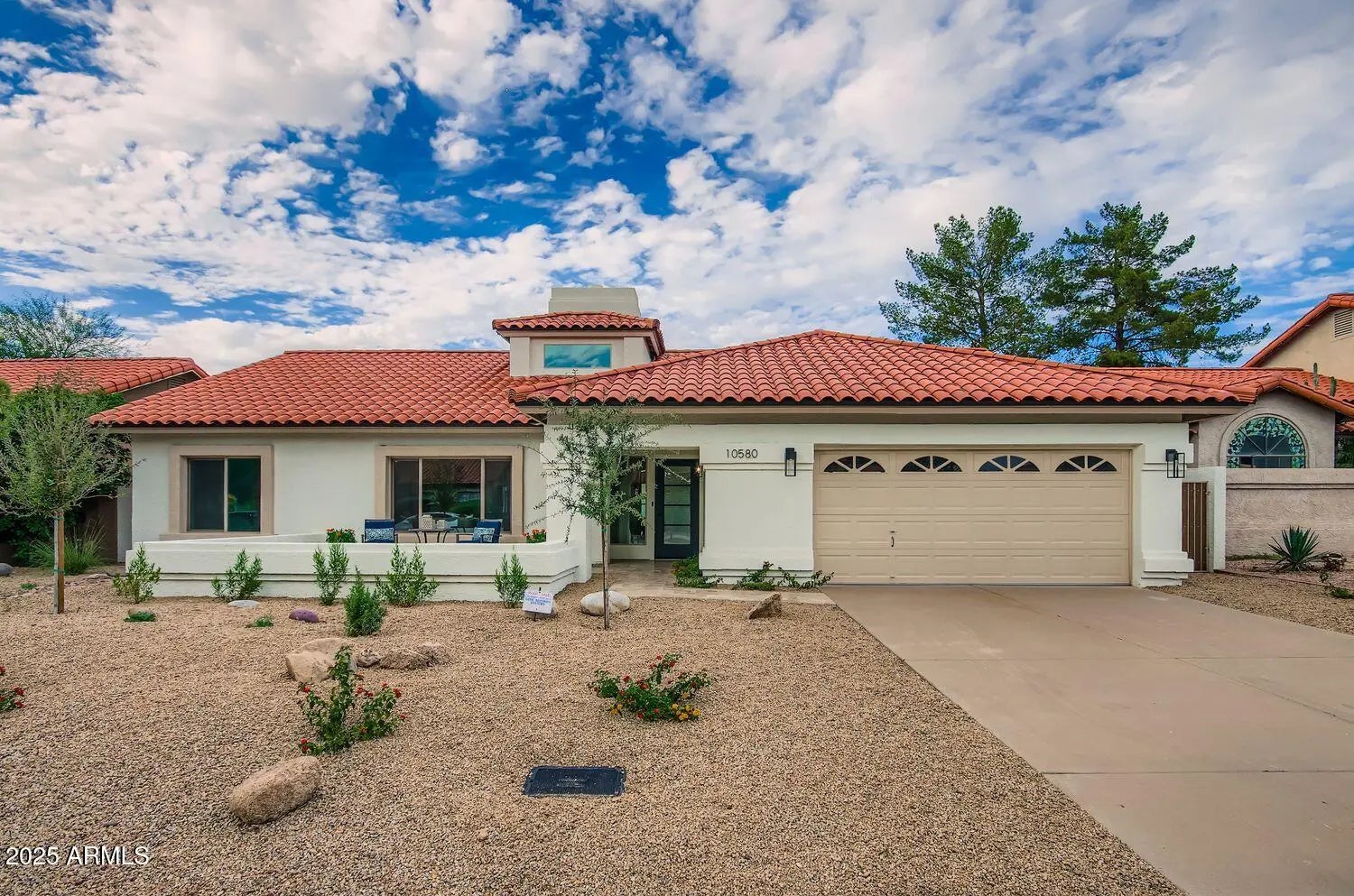 Photo of Listing #6937314