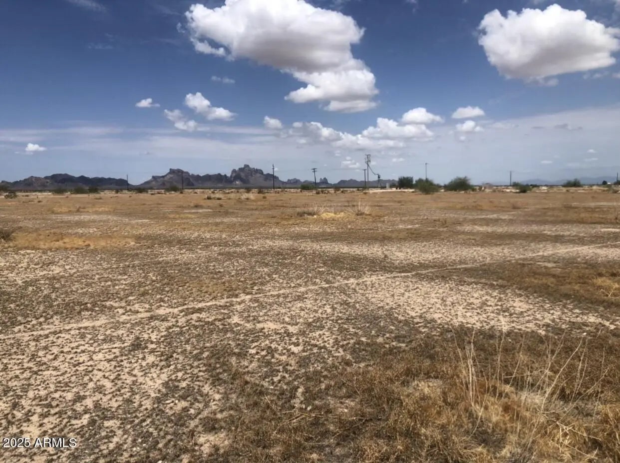 Photo of Listing #6940643