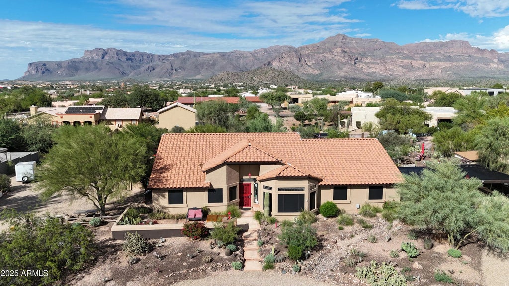 10882 E Sleepy Hollow Trail, Gold Canyon