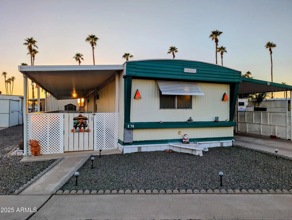 7300 N 51st Avenue (unit E78), Glendale