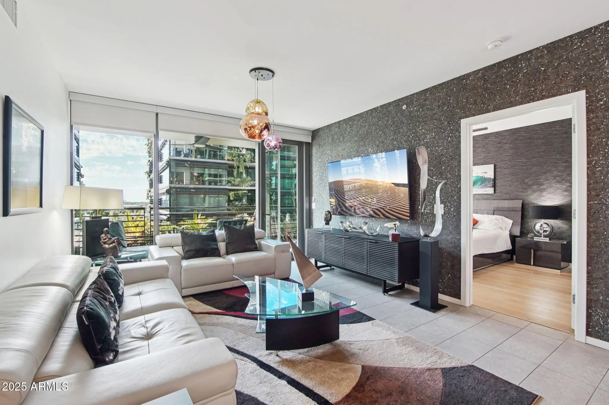 Photo of Listing #6937669