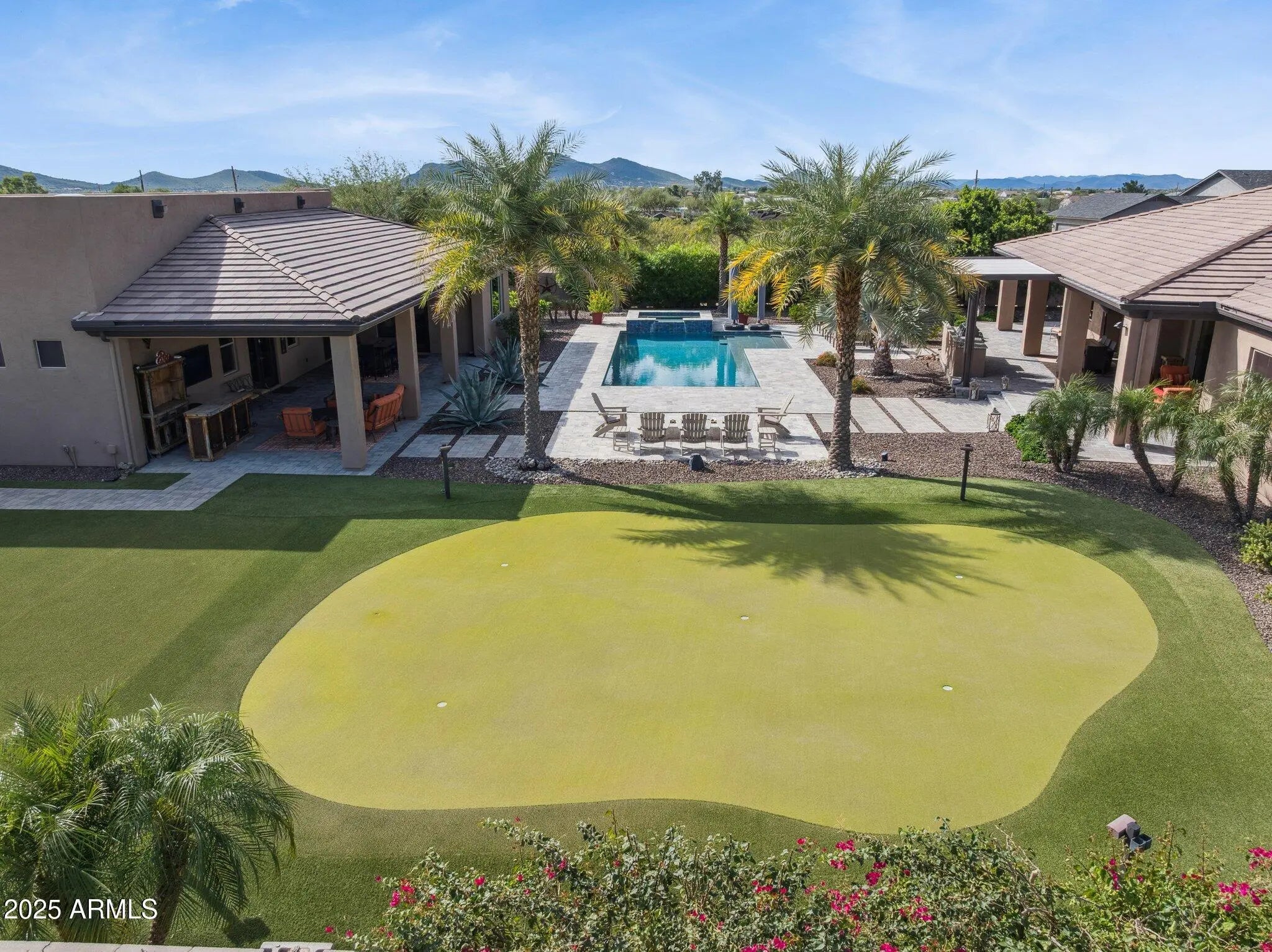 Photo of Listing #6938719