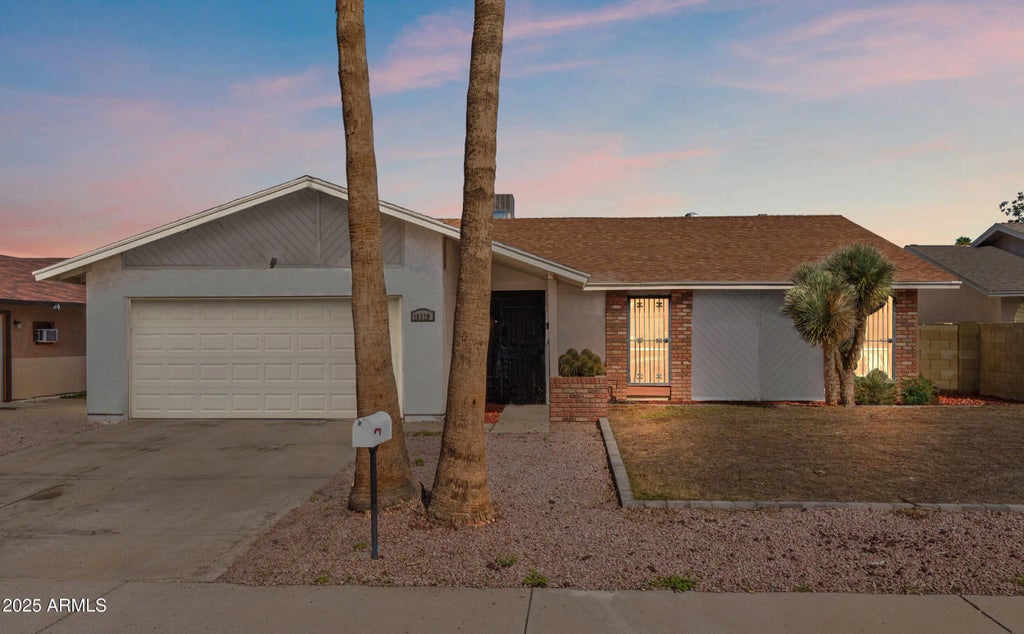 10320 W Hazelwood Avenue, Phoenix