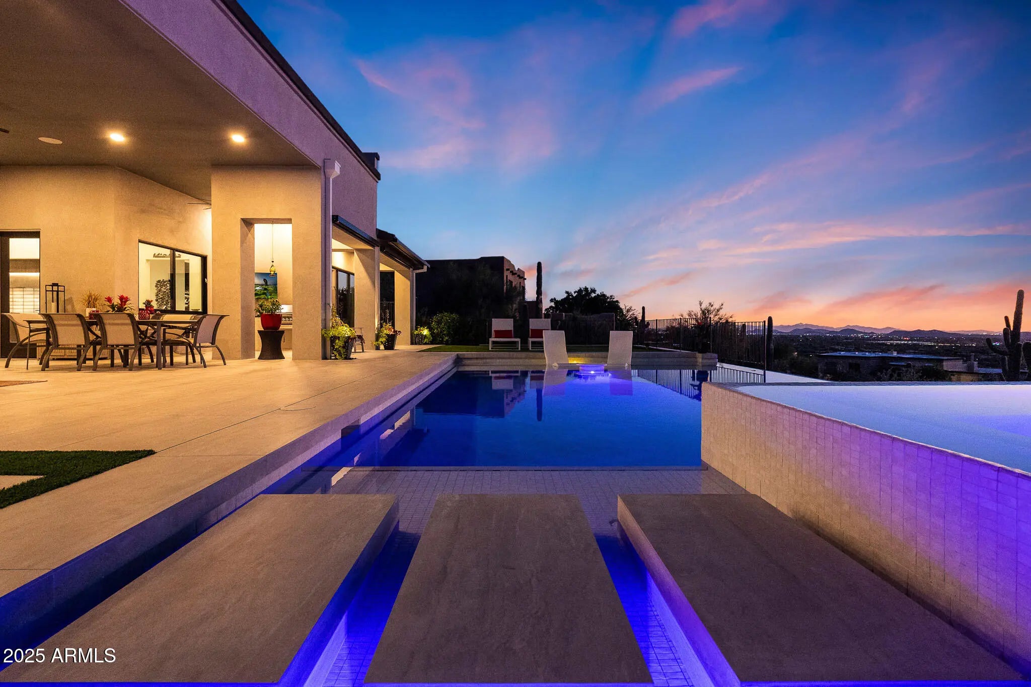 Photo of Listing #6940629