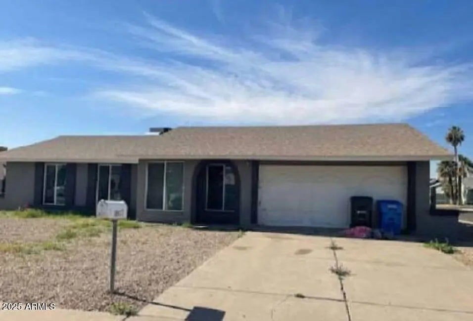 Photo of Listing #6936480