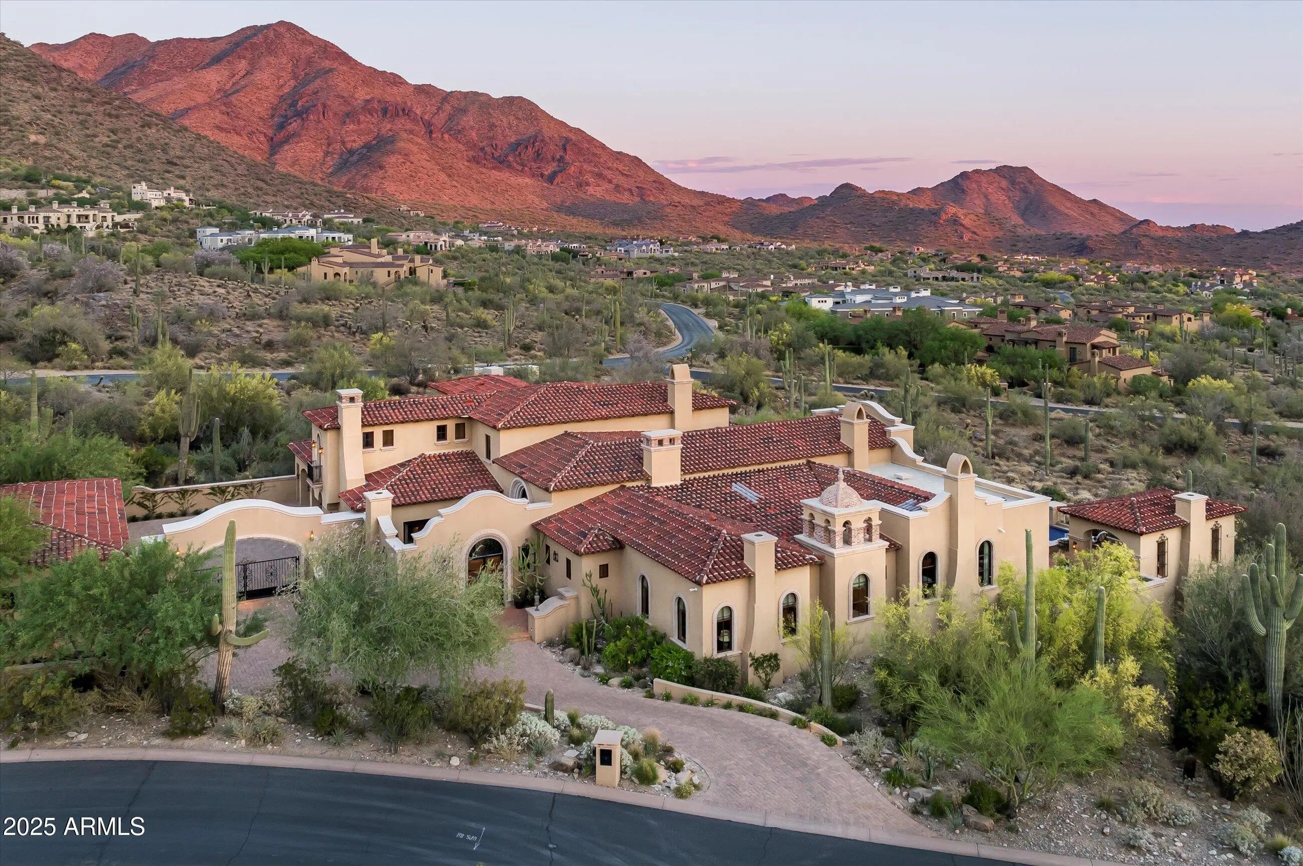 Photo of Listing #6946402