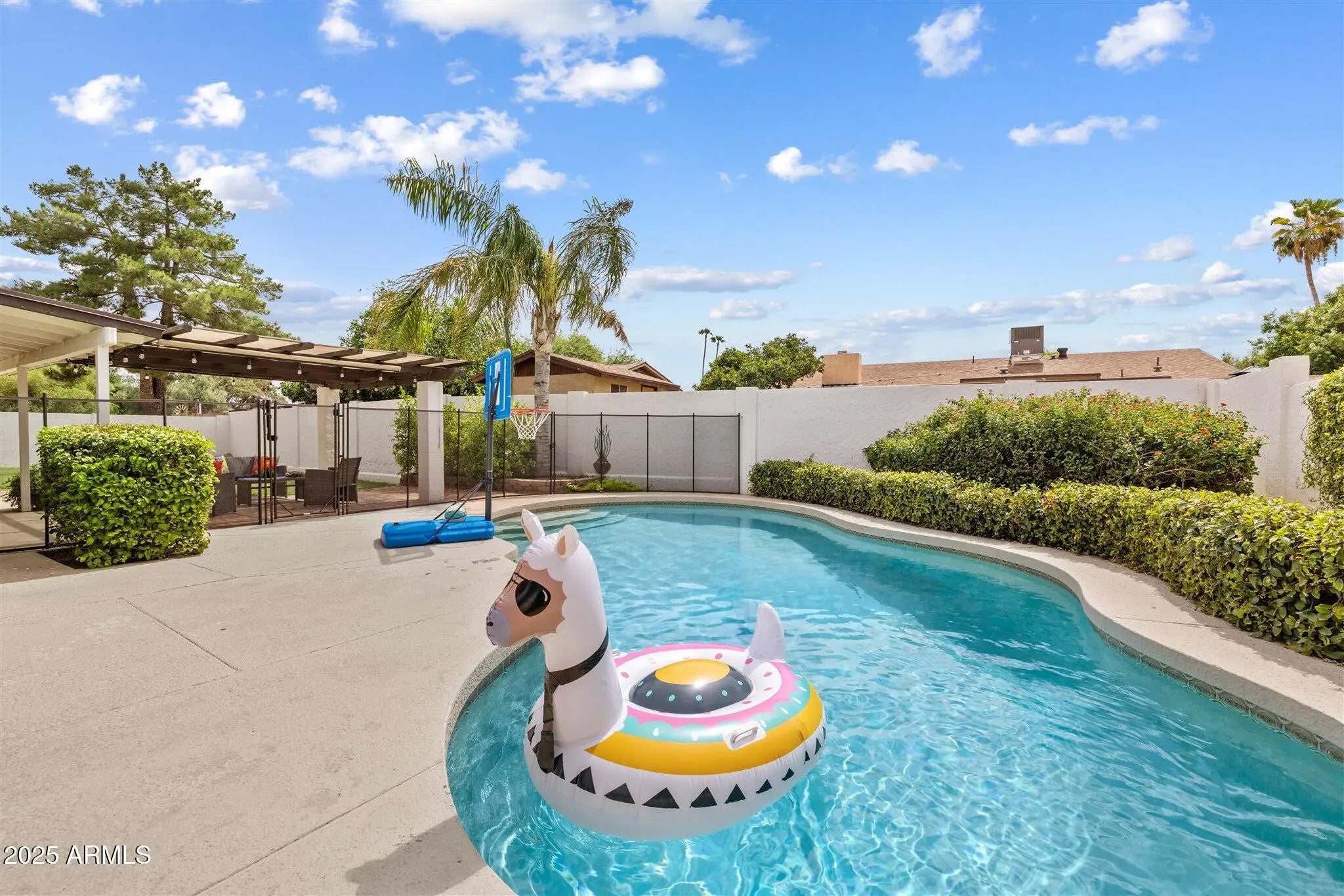 Photo of Listing #6946120