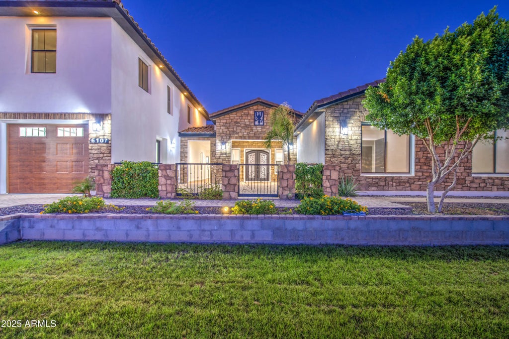 6107 N 175th Avenue, Waddell