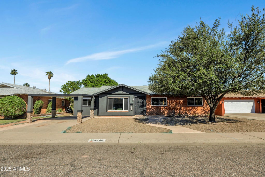 3930 W Stella Lane, Phoenix
