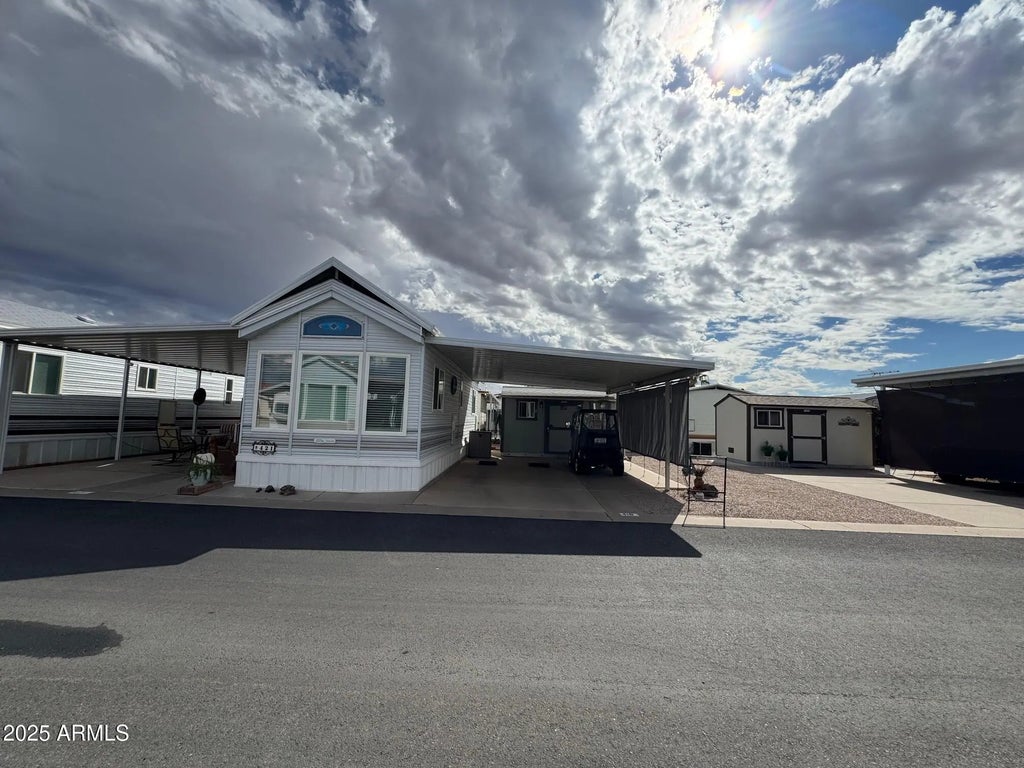 421 E Ocotillo Drive, Florence