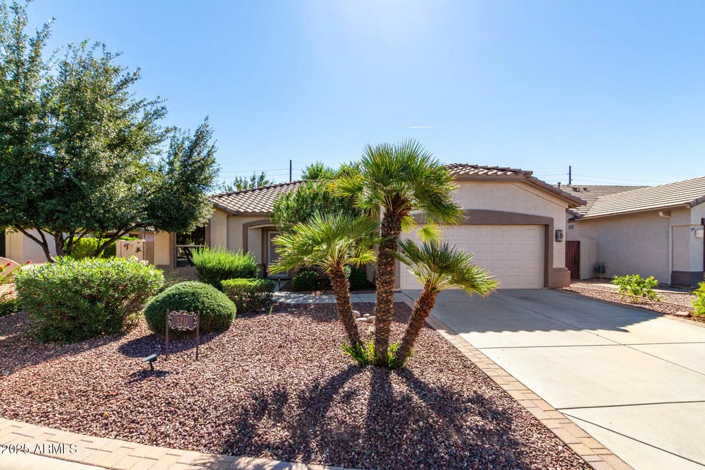 3211 E Gleneagle Drive, Chandler