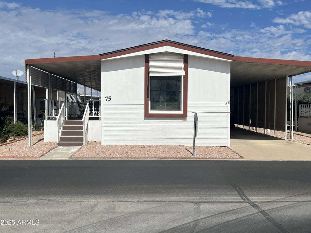 11596 W Sierra Dawn Boulevard (unit 75), Surprise