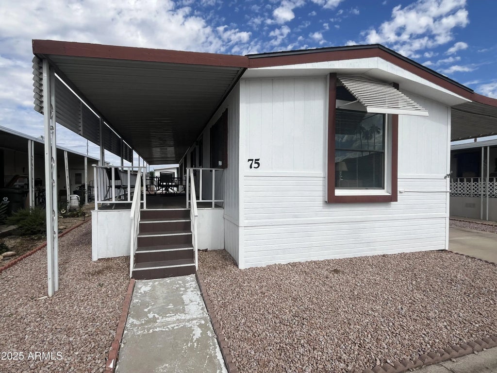 11596 W Sierra Dawn Boulevard (unit 75), Surprise