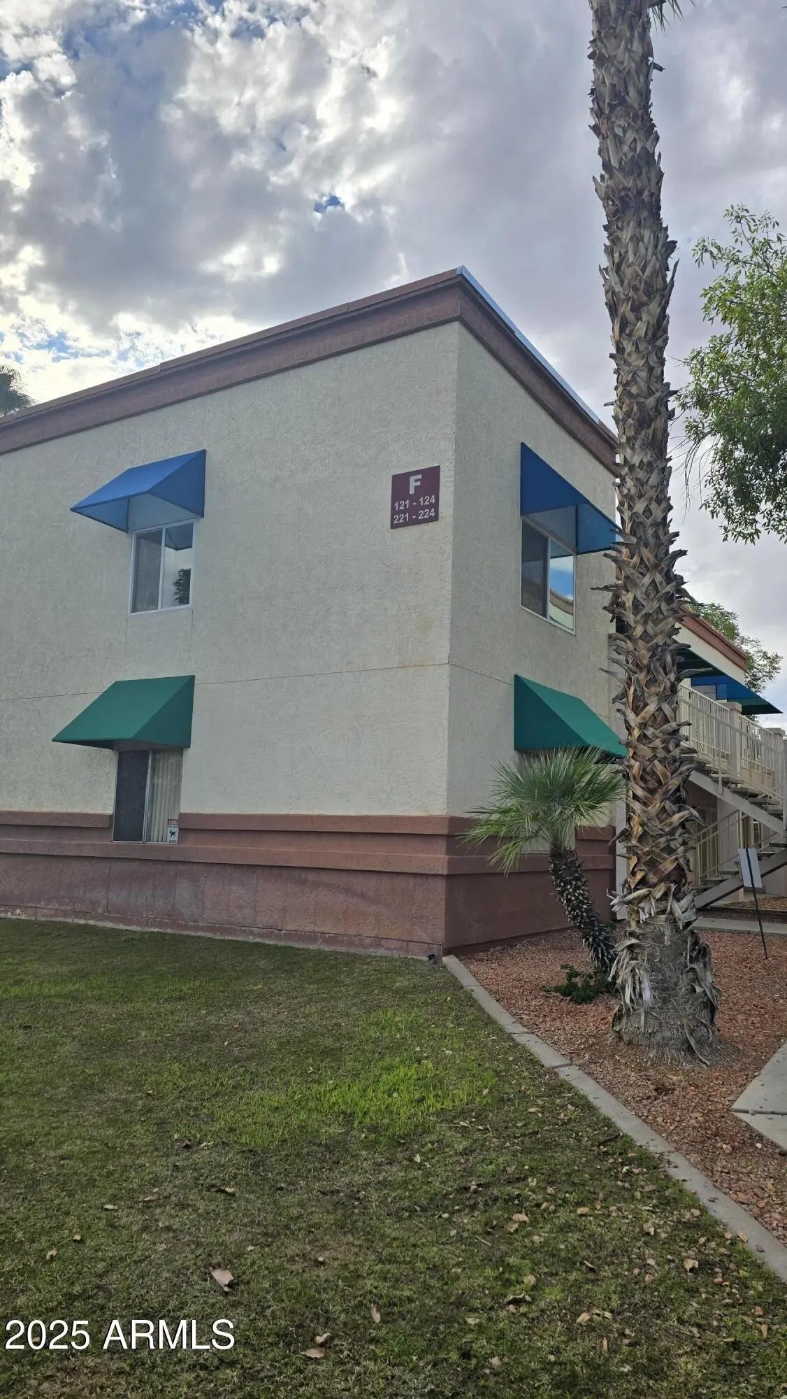 Photo of Listing #6937118