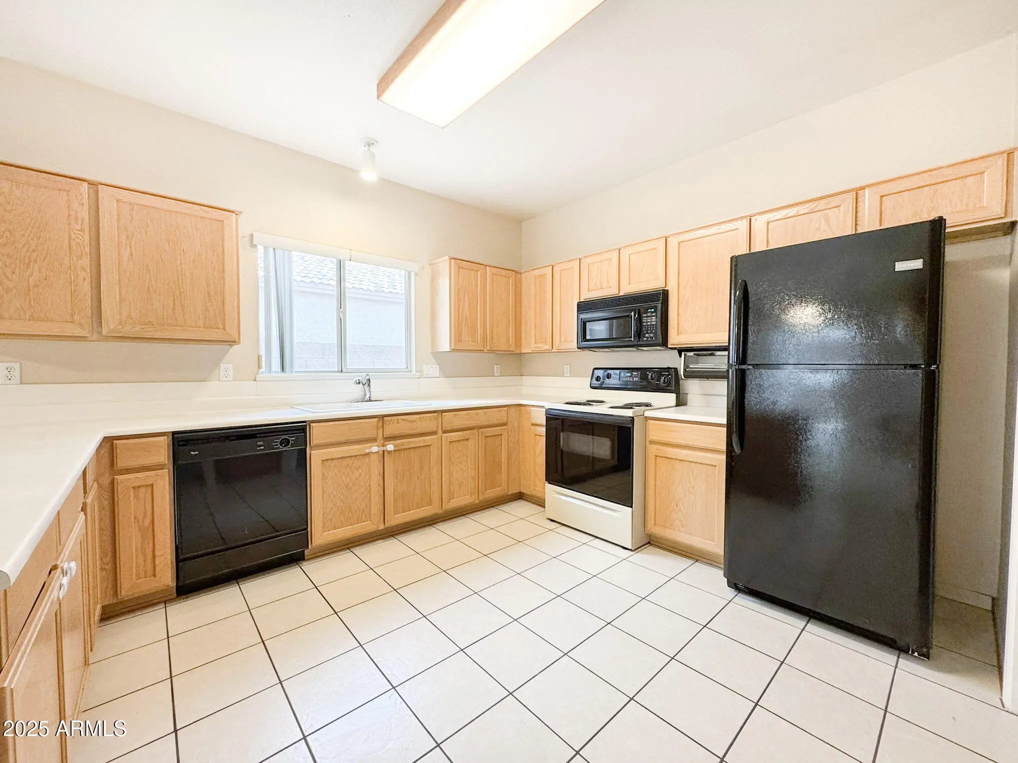 Photo of Listing #6937163