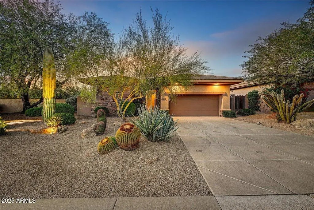 7256 E Visao Drive, Scottsdale
