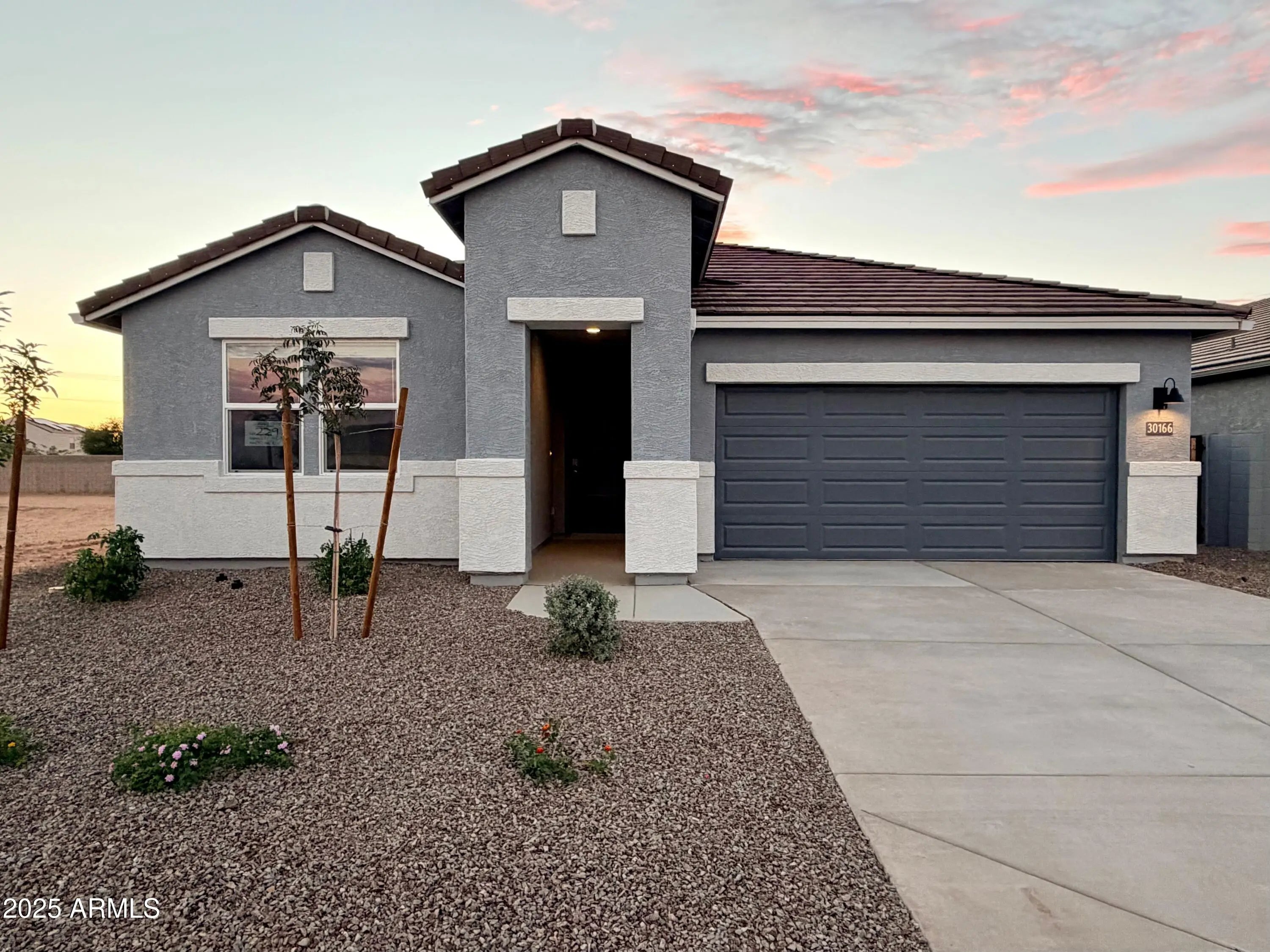 Photo of Listing #6937227